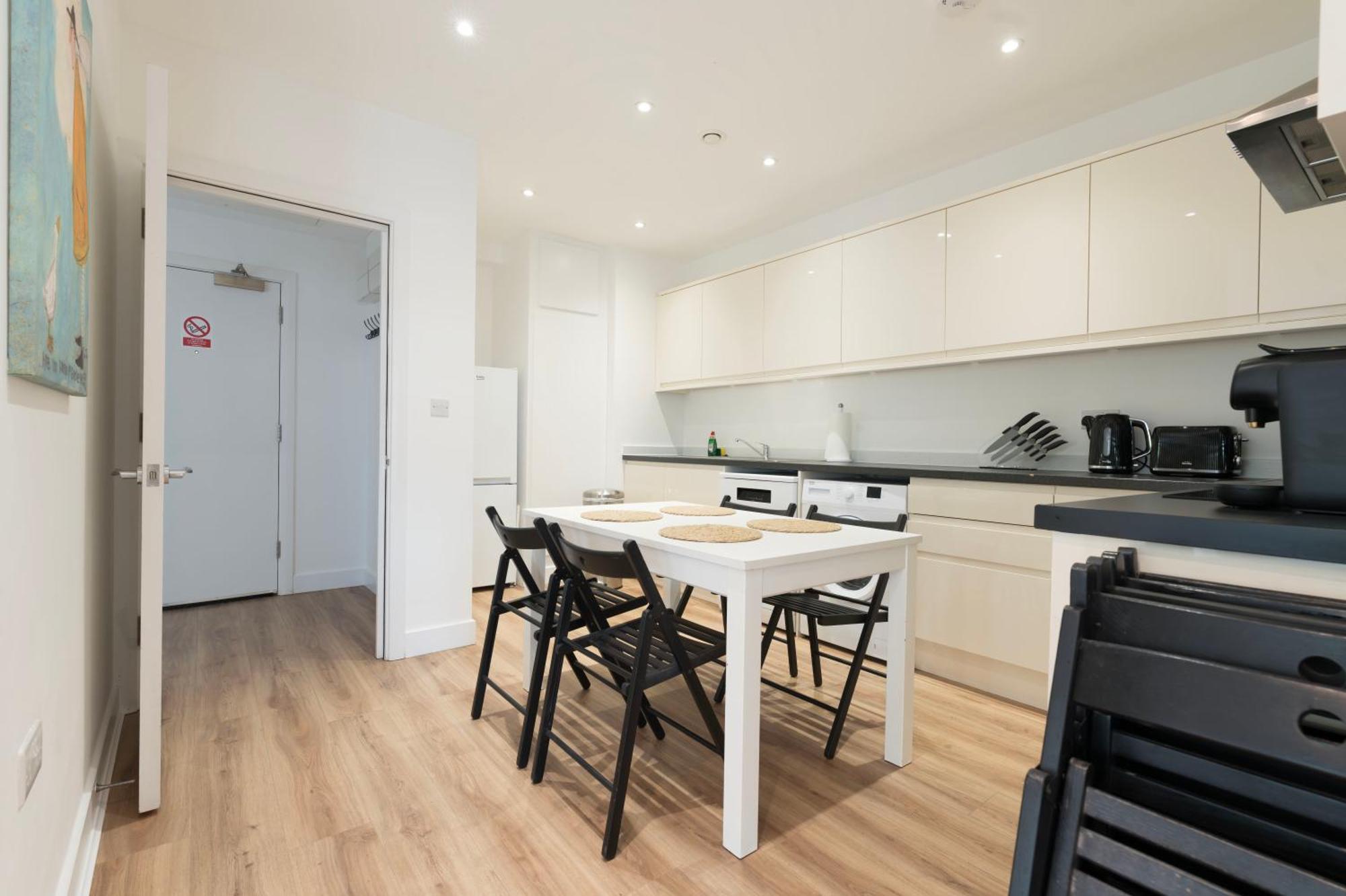 Stylish Modern By Aldgate East Station 5 Appartamento